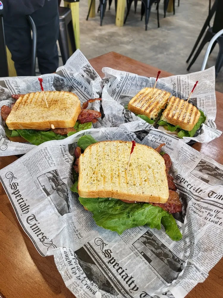 Spicy B L T Classic B L T & Turkey Melt